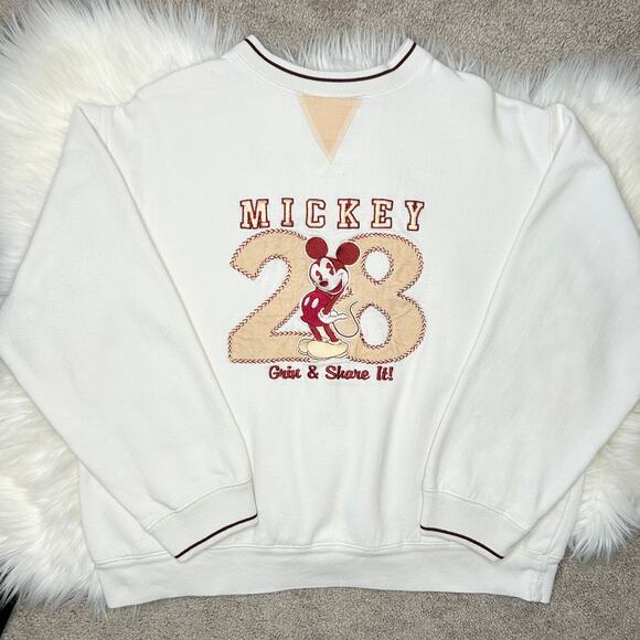 DISNEY Vintage Mickey Sweatshirt Size Medium 28 Grin and Share It Embroidered - Picture 1 of 6